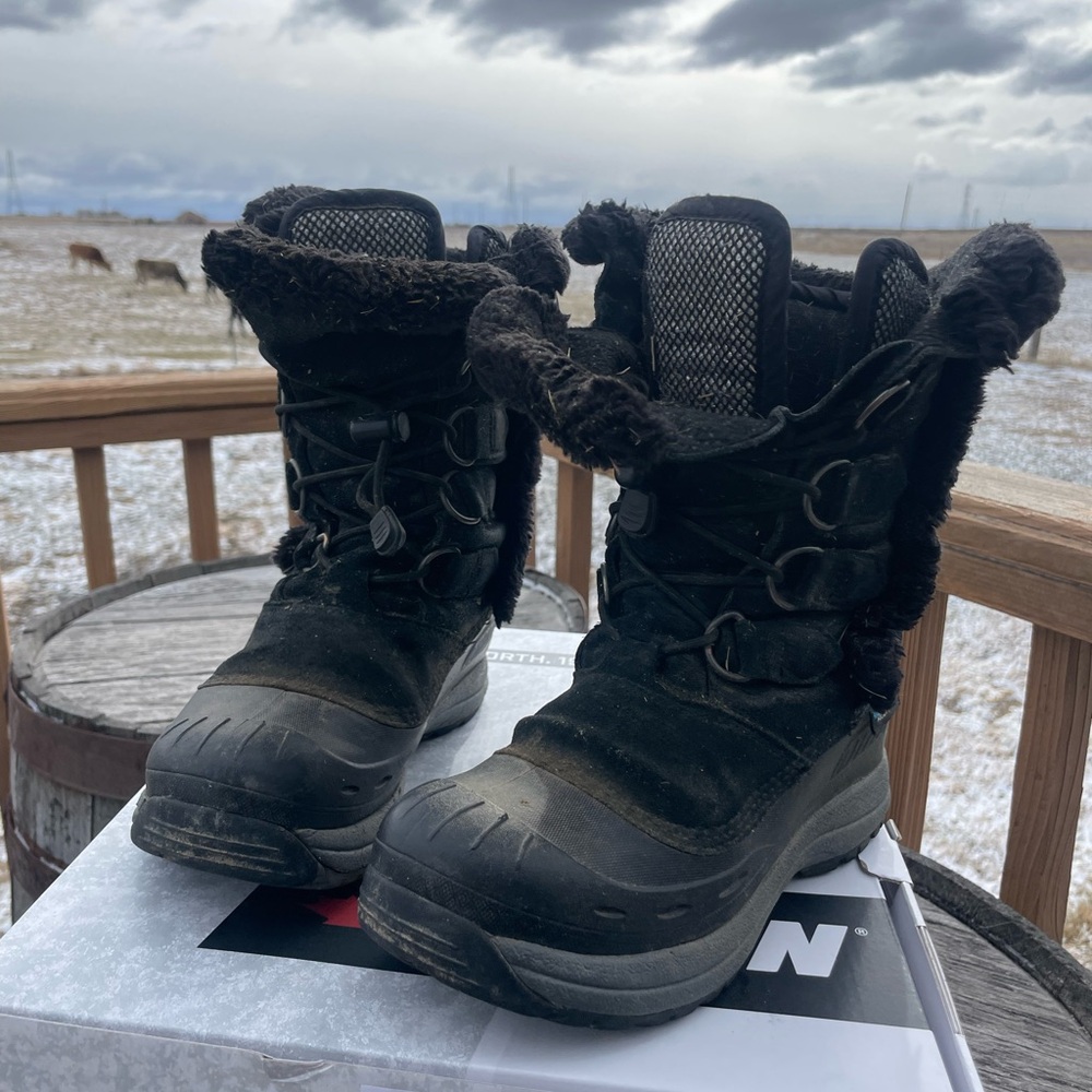 Black Fur-Lined BAFFIN Winter Boots